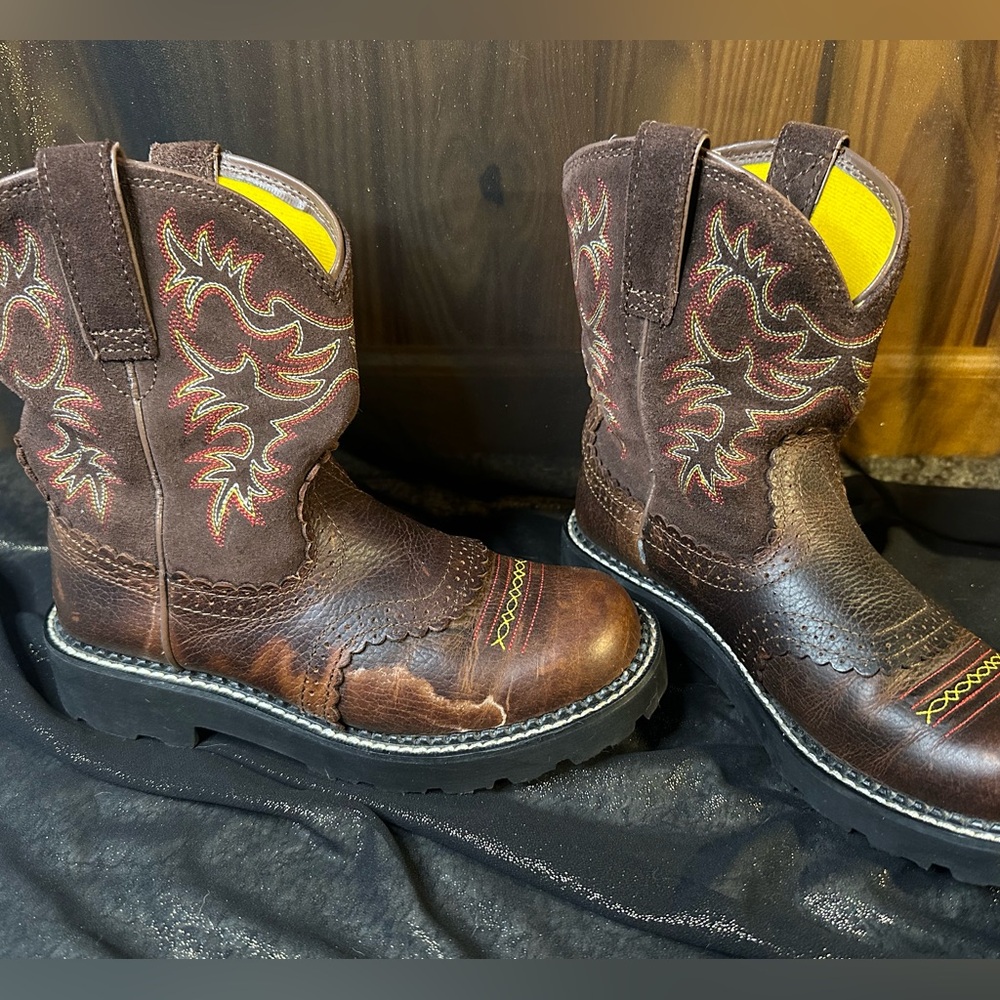 Ariat fatbaby boot size 7.5